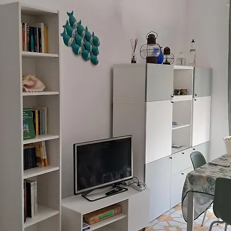 Casa Di Andrea Apartment Albenga